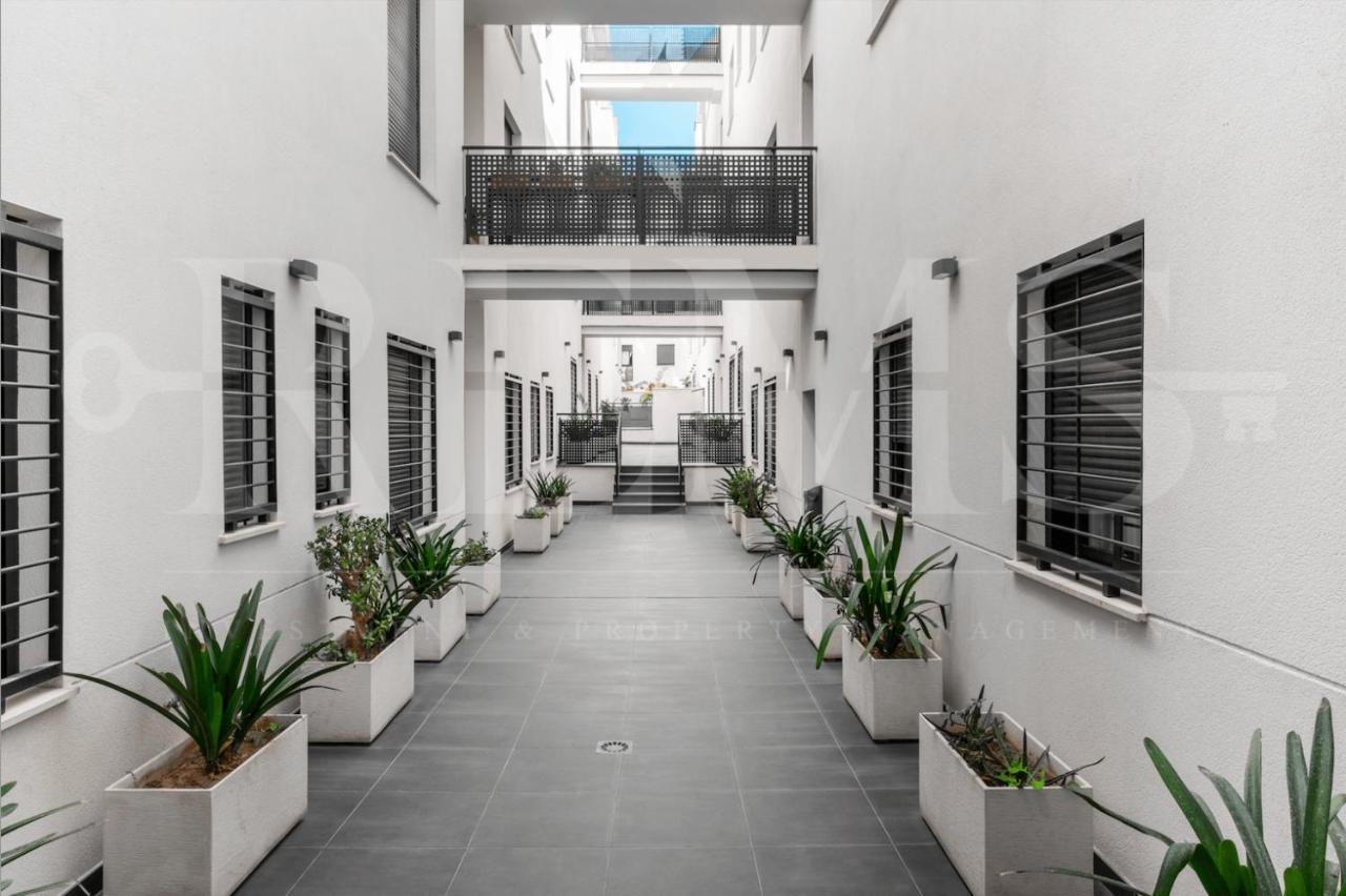3Br Apartment With Parking And Patio In The Center By Rems マラガ エクステリア 写真