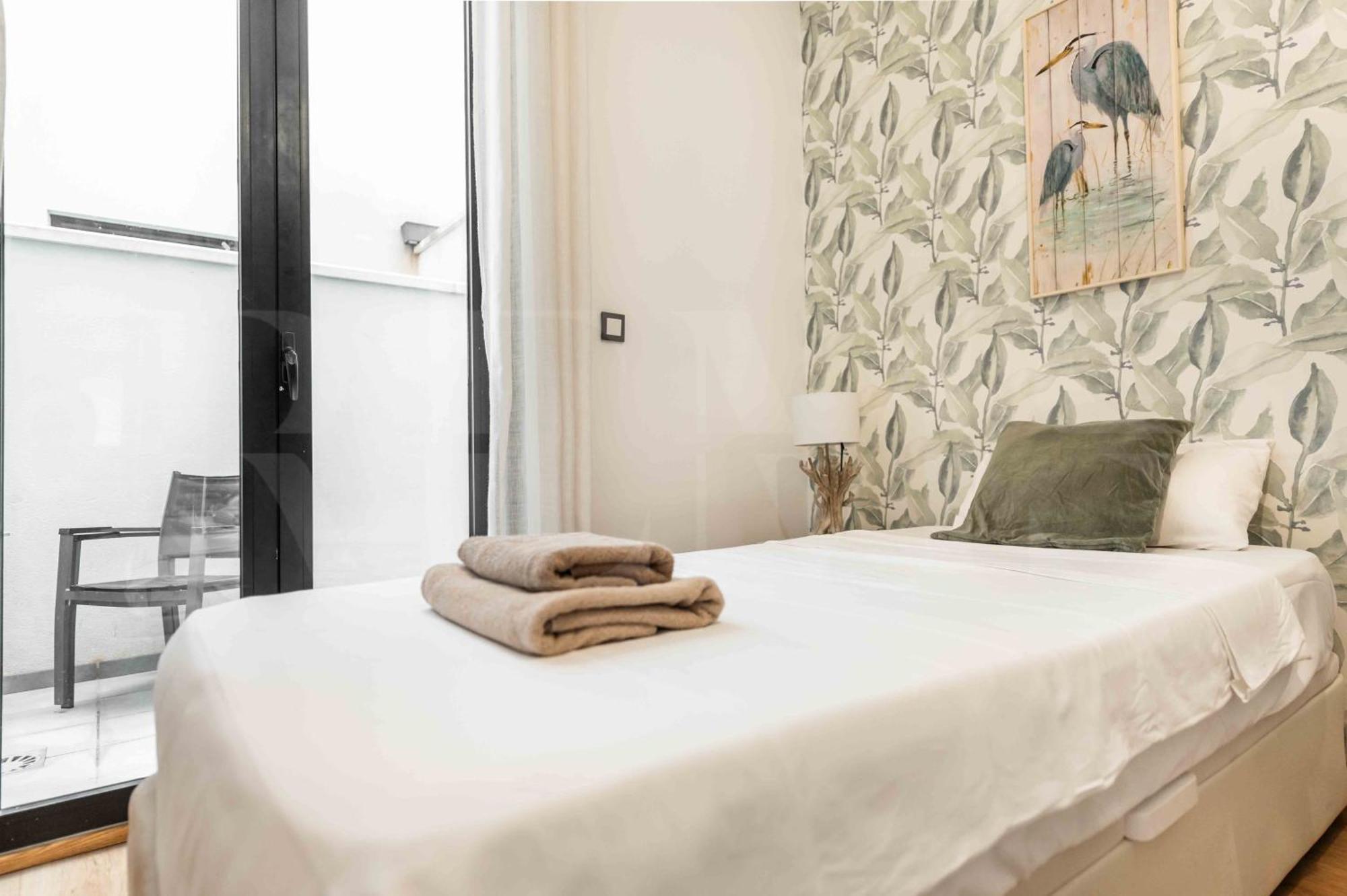 3Br Apartment With Parking And Patio In The Center By Rems マラガ エクステリア 写真