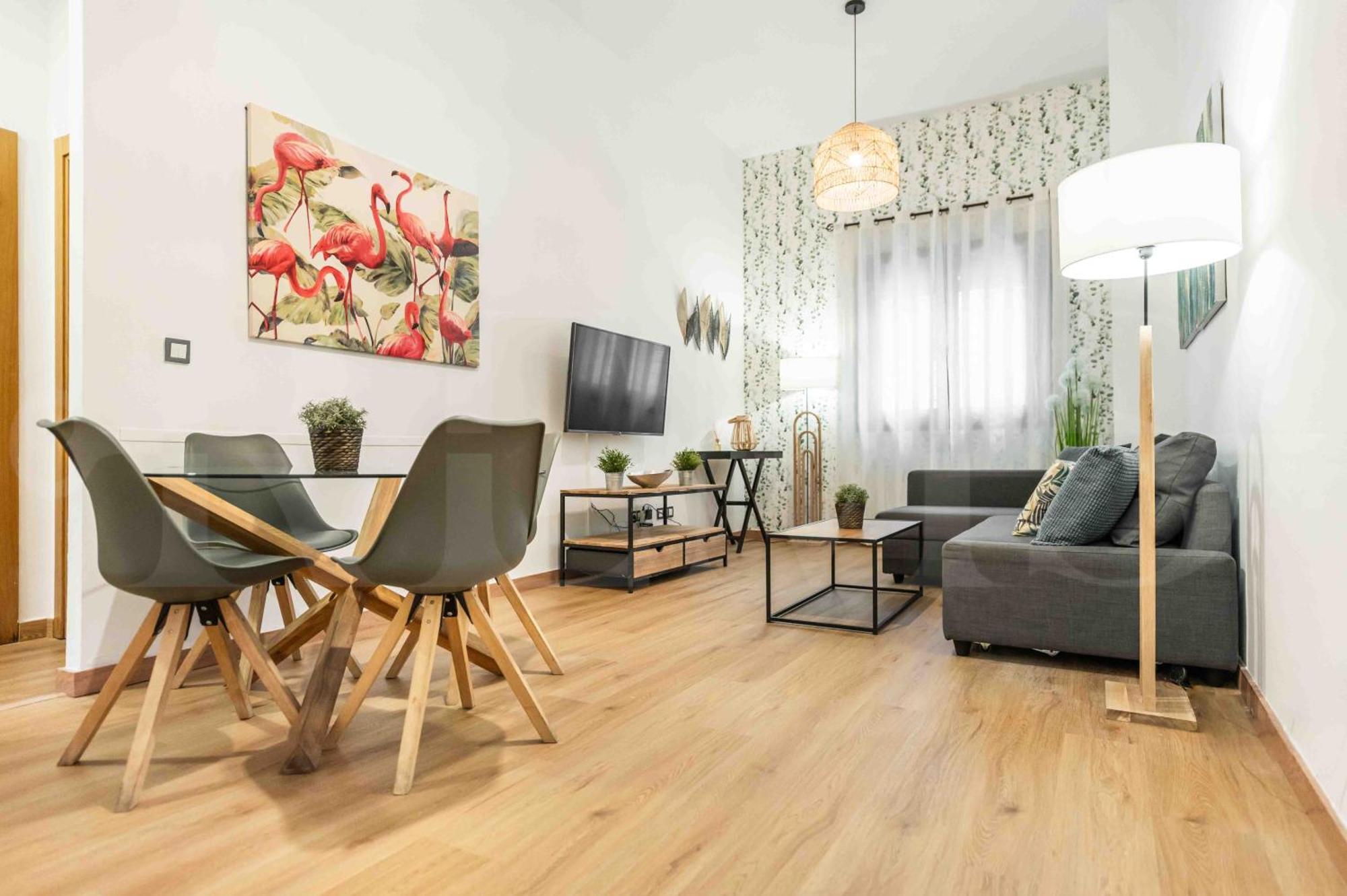 3Br Apartment With Parking And Patio In The Center By Rems マラガ エクステリア 写真